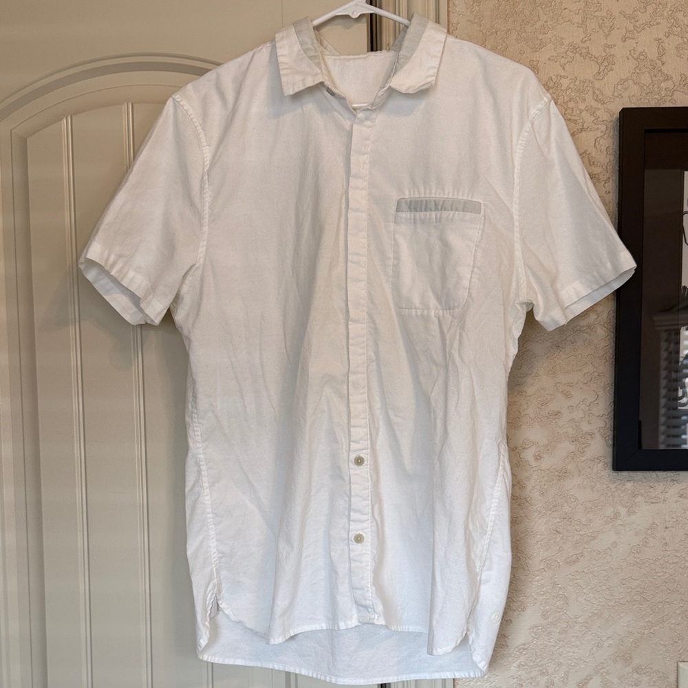 Men's White Short Sleeve Shirt